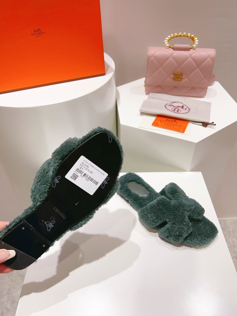 Hermes Slippers